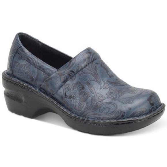 boc Shoes - NIB B.O.C. Peggy Navy Tooled Leather Clogs, 7M